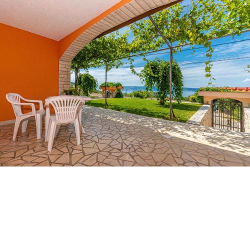 Apartments Francoise