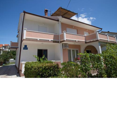Apartments Frankica