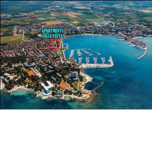 Apartments house Villa Teuta close to the sea