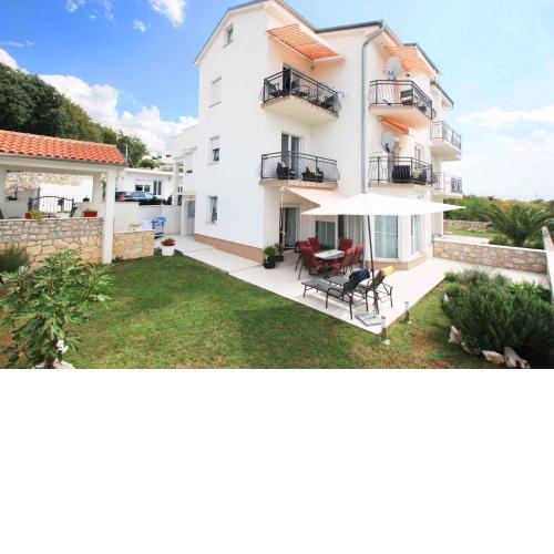 Apartments in Crikvenica 39076