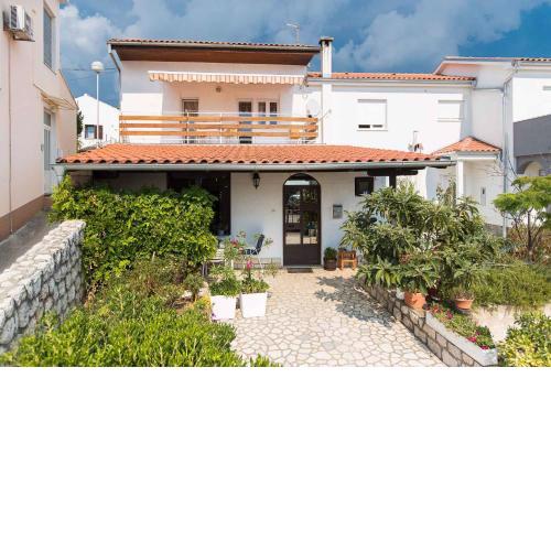Apartments in Crikvenica 5669