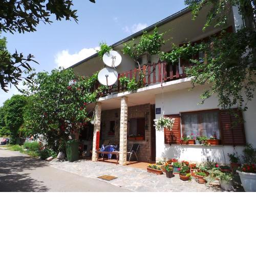 Apartments in Karlobag/Velebit Riviera 17083