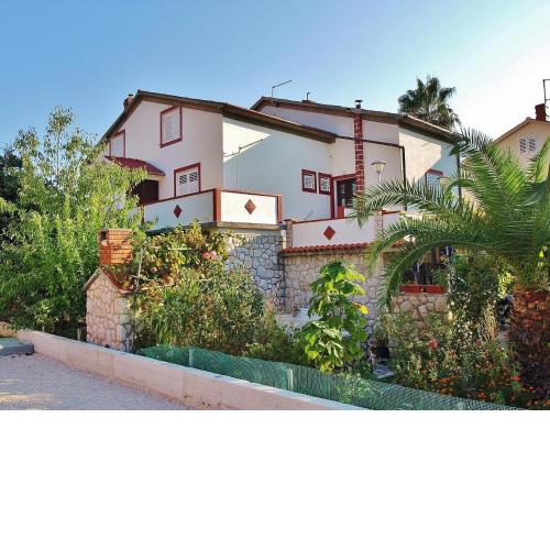 Apartments Ivans - with parking