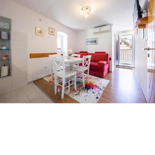 Apartments Karoca