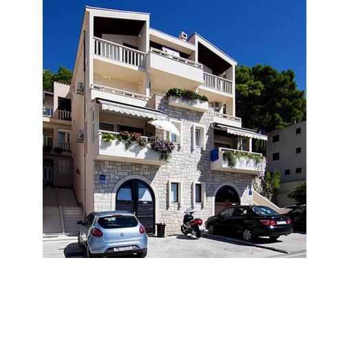 Apartments Kartulina
