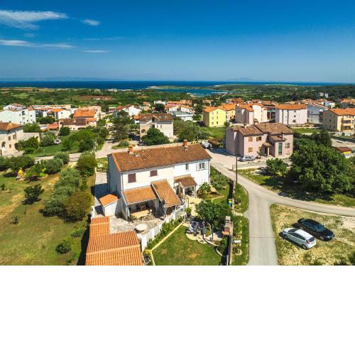 Apartments Lidija