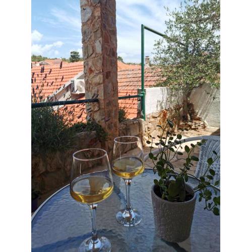 Apartments Lošotovi Vrboska