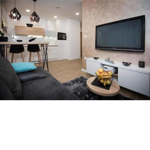 APARTMENTS-LUXURY