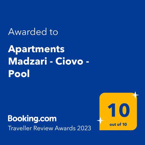 Apartments Madzari - Ciovo - Pool