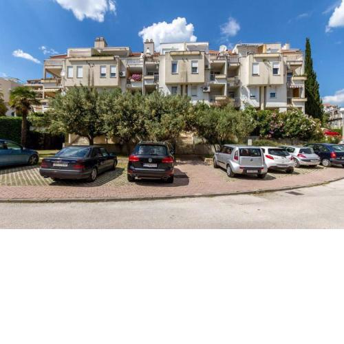 Apartments Marasovic - Maja