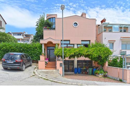 Apartments Marijan 105