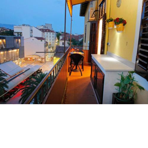 Apartments Marmont