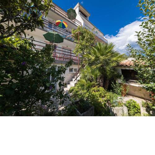 Apartments Miklic B