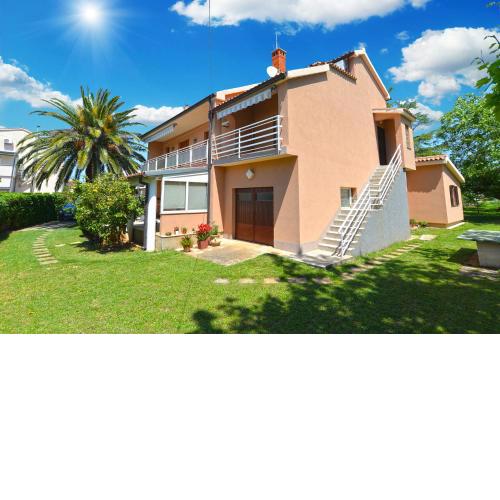 Apartments Mira 667
