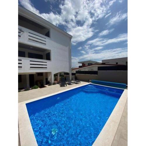 Apartments Mirja - 50 m from beach