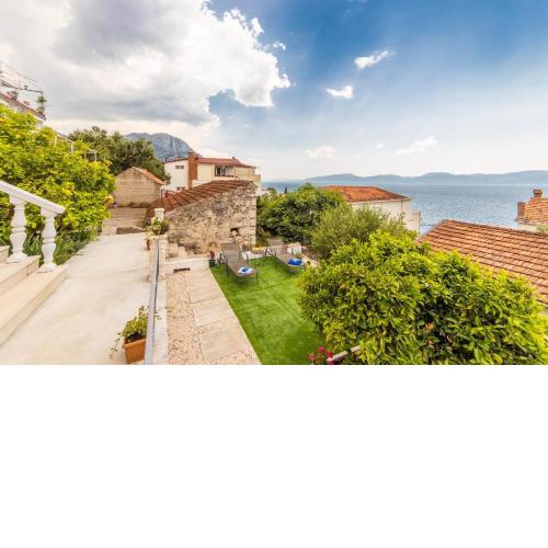 Apartments More - 60m from the sea