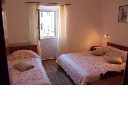 Apartments Nerio