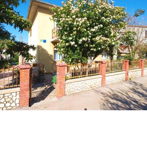 Apartments Ondina 1827