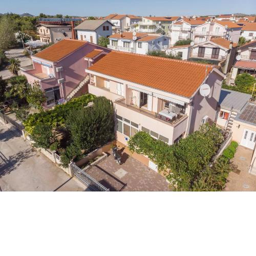 Apartments Perfect holiday near beach