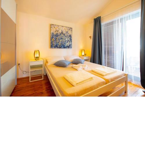 Apartments Pietra
