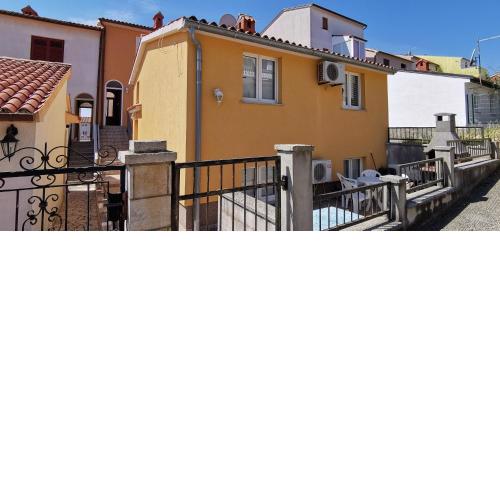 APARTMENTS PULA CITY