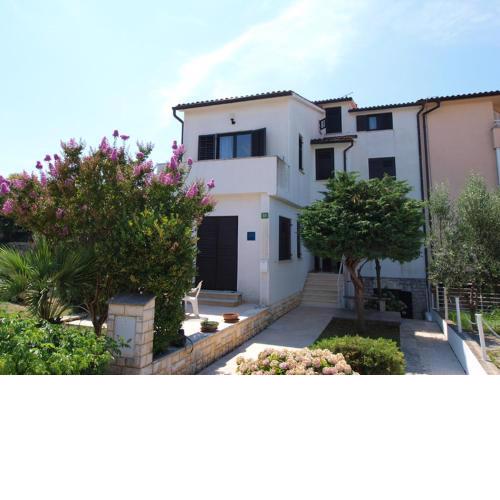 Apartments Puntizela 727