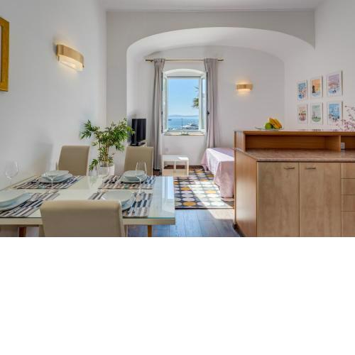 Apartments Riva Lucija