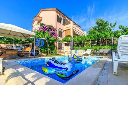 Apartments Slavko