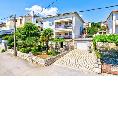 Apartments Tatjana Crikvenica