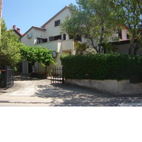 Apartments TENA