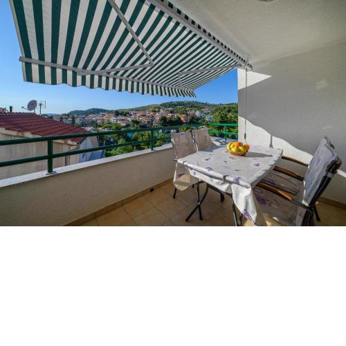Apartments Vala