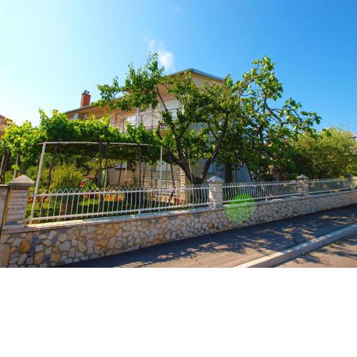 Apartments Valter 613