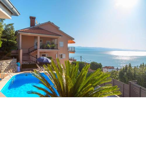 Apartments Villa Adore