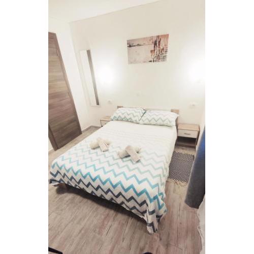 Apartments Vjeko close to sandy beach