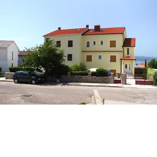Apartments with a parking space Crikvenica - 9651