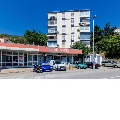 Apartments with a parking space Dubrovnik - 17415