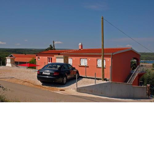Apartments with a parking space Karin Gornji, Novigrad - 18387