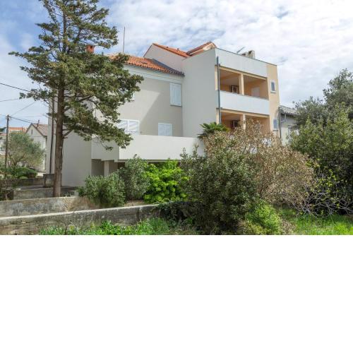 Apartments with a parking space Novalja, Pag - 17171