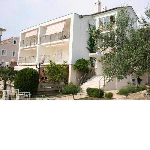 Apartments with a parking space Novalja, Pag - 6398