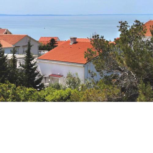 Apartments with a parking space Novalja, Pag - 9340