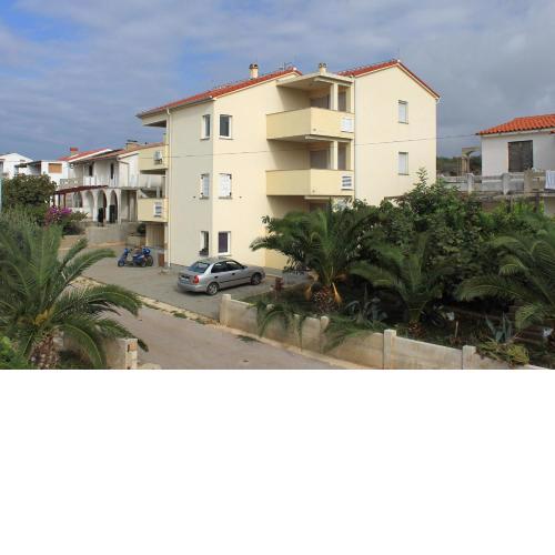 Apartments with a parking space Novalja, Pag - 9417