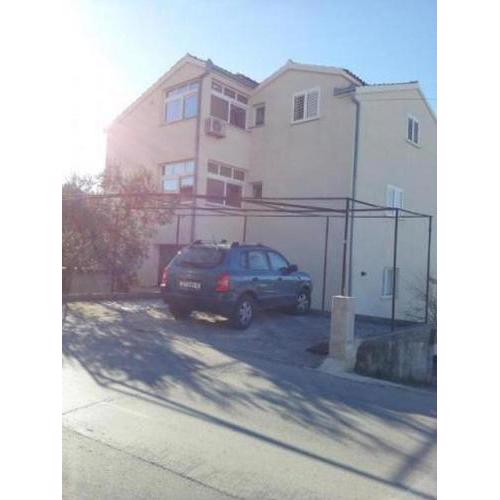 Apartments with a parking space Okrug Gornji, Ciovo - 14307