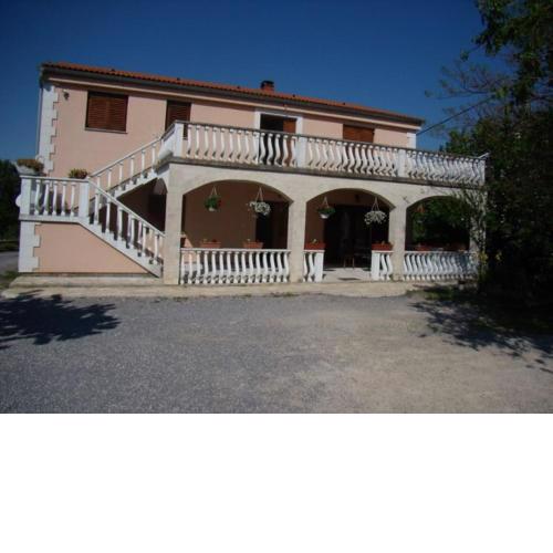 Apartments with a parking space Pridraga - Cuskijas, Novigrad - 16480
