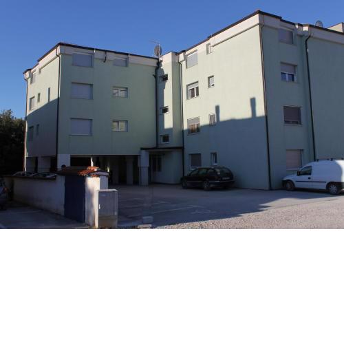 Apartments with a parking space Pula - 7178