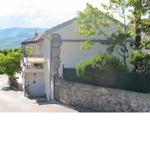 Apartments with a parking space Rijeka - 18298