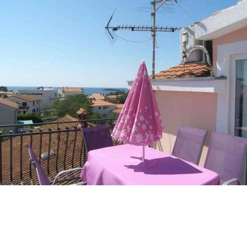Apartments with a parking space Rovinj - 20554