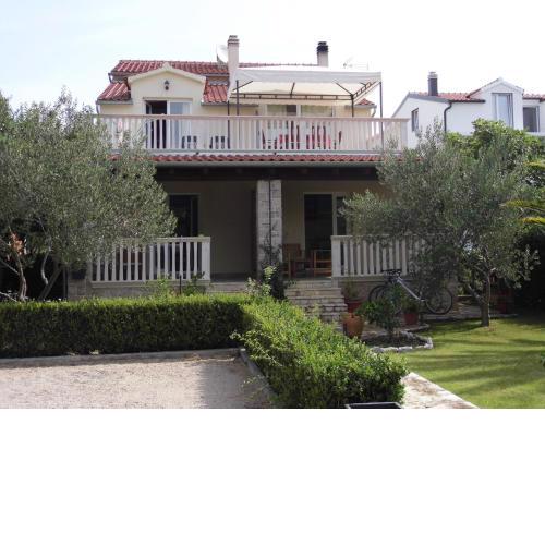 Apartments with a parking space Srima - Vodice, Vodice - 16588