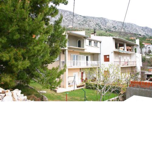 Apartments with a parking space Stanici, Omis - 11421