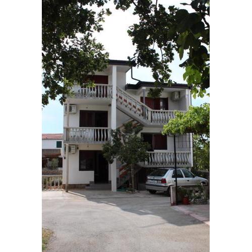 Apartments with a parking space Starigrad, Paklenica - 6618