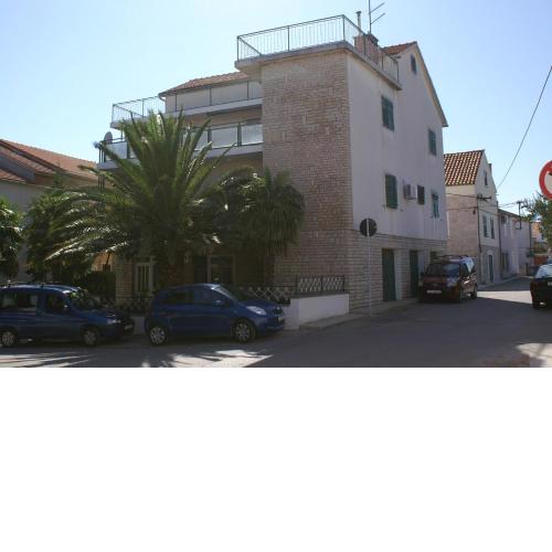 Apartments with a parking space Vodice - 4246